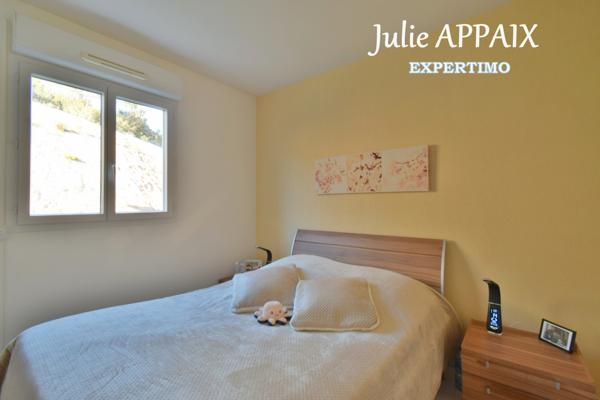 Saint-Raphaël (83700) Saint Raphaël, appartement 4 pièces avec terrasse, cave et garage