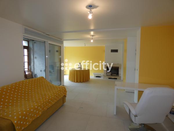 Maison
         9 pièces
        - 322 m² 260 000 € *