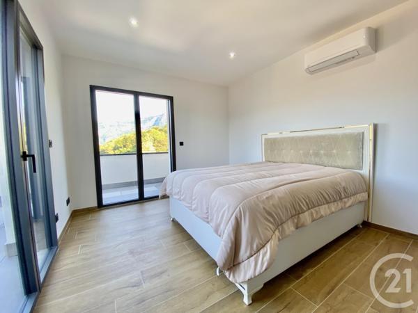 Maison à vendre  6 pièces - 215,41 m2 LEPIN LE LAC - 73