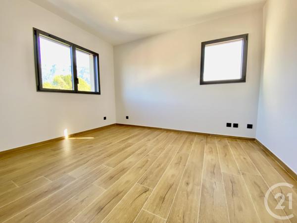 Maison à vendre  6 pièces - 215,41 m2 LEPIN LE LAC - 73