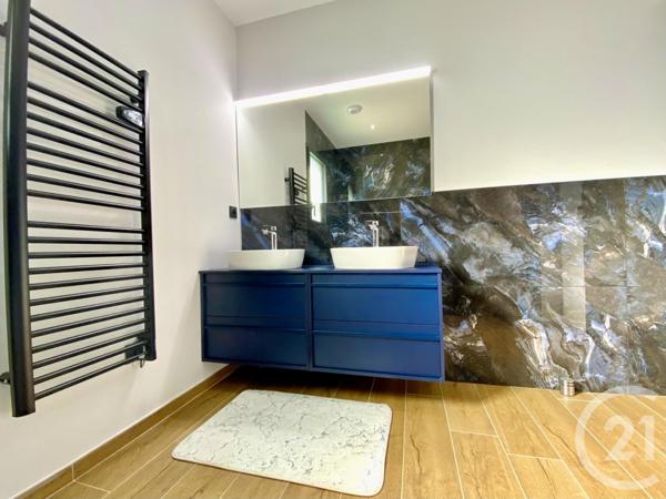 Maison à vendre  6 pièces - 215,41 m2 LEPIN LE LAC - 73