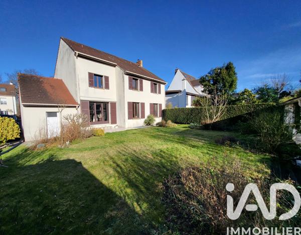 Maison à vendre 8 pièces 180 m² Jouy-en-Josas