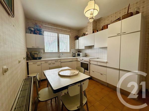 Maison à vendre  6 pièces - 103,21 m 2   PAU  - 64
