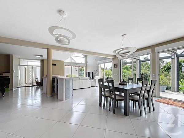 Maison à vendre  9 pièces - 448 m2 NOTRE DAME D OE - 37