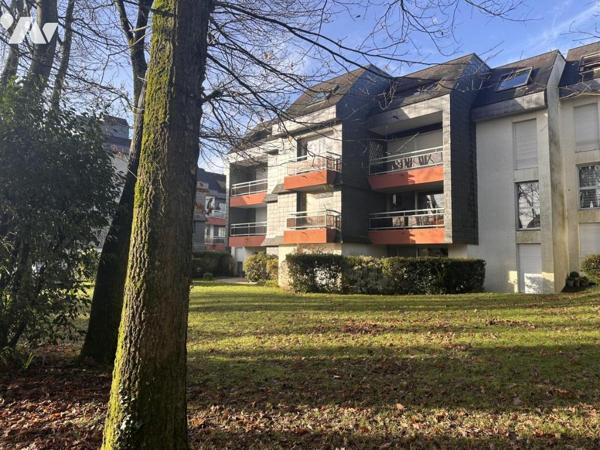 A VENDRE 56 VANNES AGREABLE APPARTEMENT 2 CHAMBRES EN RDC - PROCHE CENTRE 