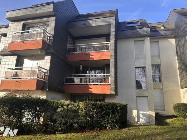 A VENDRE 56 VANNES AGREABLE APPARTEMENT 2 CHAMBRES EN RDC - PROCHE CENTRE 