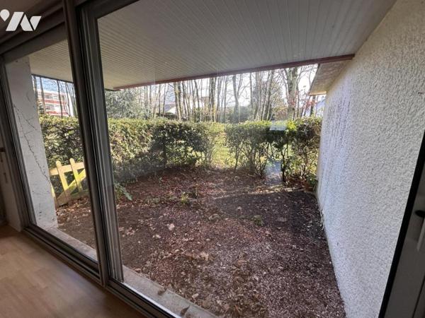 A VENDRE 56 VANNES AGREABLE APPARTEMENT 2 CHAMBRES EN RDC - PROCHE CENTRE 