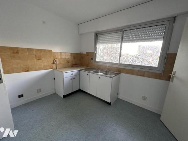 A VENDRE 56 VANNES AGREABLE APPARTEMENT 2 CHAMBRES EN RDC - PROCHE CENTRE 