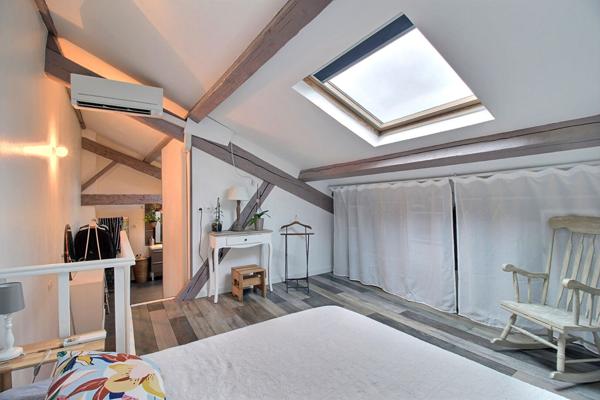 Place Carnot - Appartement 3 pièces 82.5 m2 (105 m2 au sol)