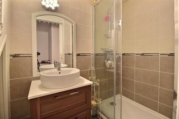 Place Carnot - Appartement 3 pièces 82.5 m2 (105 m2 au sol)