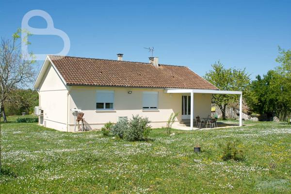 Montaigu-de-Quercy (82150) Superbe domaine avec 2 maisons, dépendances et piscine