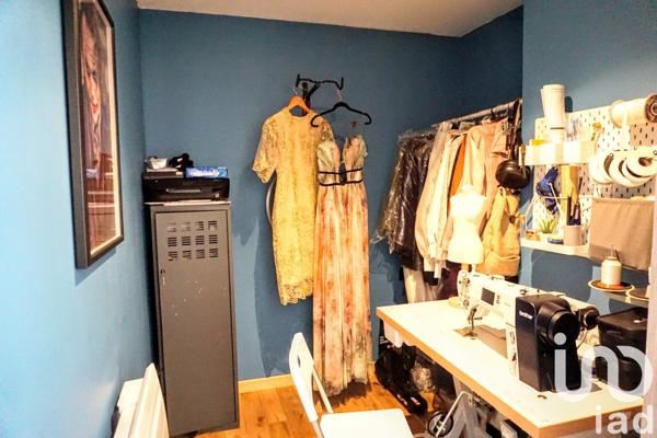 Appartement 3 pièces de 42 m² à Seclin (59113)