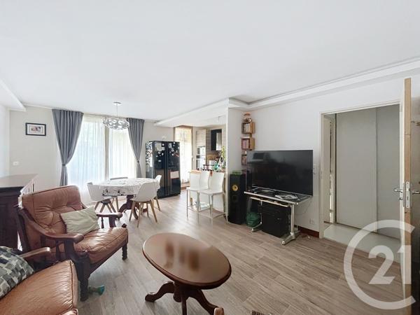 Appartement F4 à vendre  4 pièces - 89,94 m2 MONTMAGNY - 95