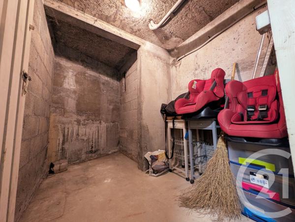 à vendre  56,57 m 2   LIMOGES  - 87