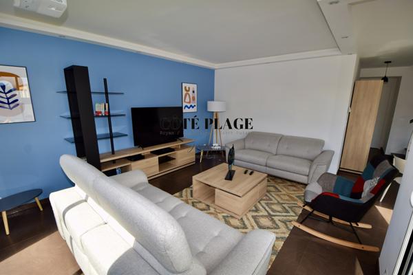 Vaux-sur-Mer (17640) VAUX SUR MER ENTRE PLAGES ET COMMERCES MAISON RECENTE AVEC PISCINE AU PRIX DE 698.000€ FAI