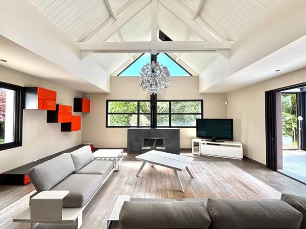 Maison - 7 pièces - 274.15m² - Guidel