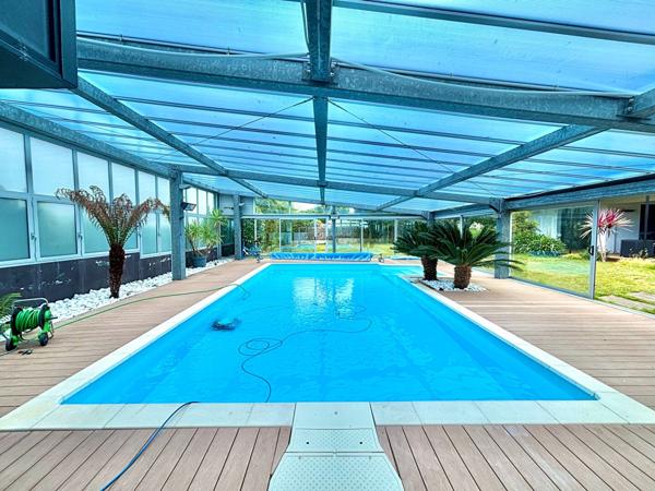 Maison - 7 pièces - 274.15m² - Guidel