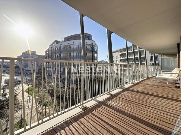 ISSY LES MOULINEAUX - QUARTIER FORT D'ISSY - Vente d'un appartement 3 pièces avec grand terrasse