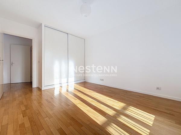 ISSY LES MOULINEAUX - QUARTIER FORT D'ISSY - Vente d'un appartement 3 pièces avec grand terrasse