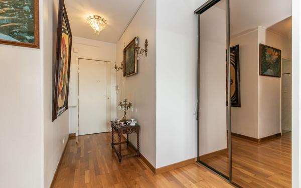 Appartement à vendre    3 pièces • 71,40 m2 Saint-Maur-des-Fossés