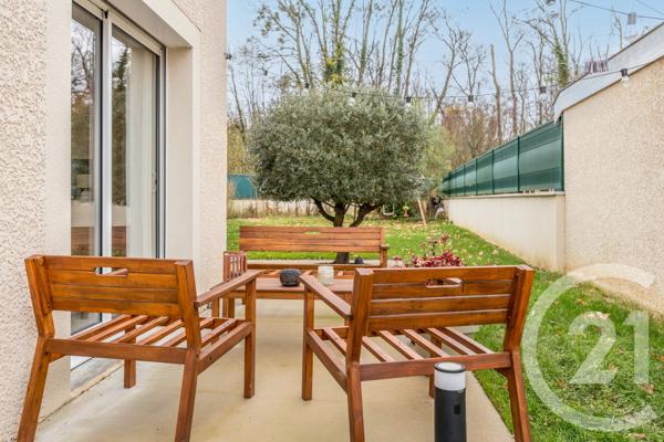 Maison à vendre  5 pièces - 105,94 m2 PARCIEUX - 01