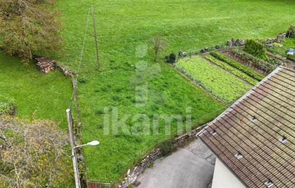 Maison à réhabiliter à Ugine   304 m2 avec caves, balcon et potentiel loft !