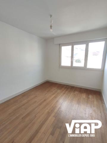 Quartier Gare, appartement avec balcon , Limoges Quartier Gare, appartement avec balcon , Limoges