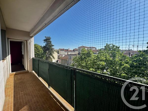 Appartement F4 à vendre  4 pièces - 85 m 2   VAULX EN VELIN  - 69