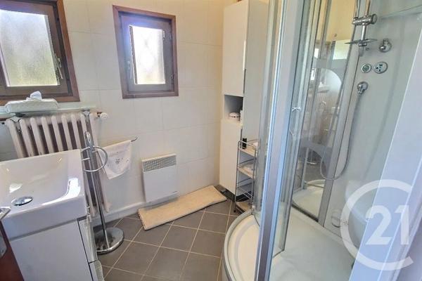 Maison à vendre  5 pièces - 156 m 2   SCIEZ  - 74