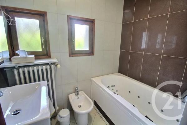 Maison à vendre  5 pièces - 156 m 2   SCIEZ  - 74