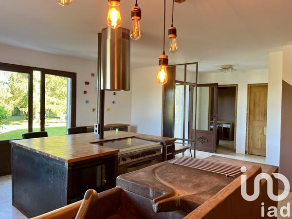 Location maison 6 pièces 184 m² Cadenet