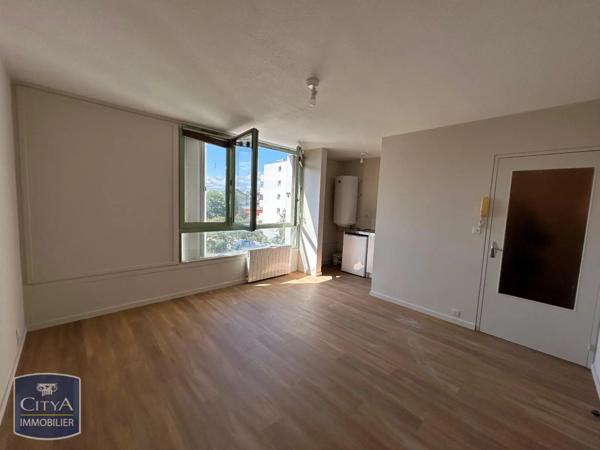 Appartement à louer 1 pièce 26.68m²