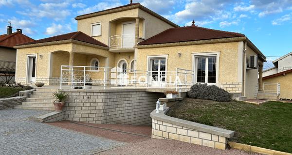 À vendre Maison 8 pièces 191 m² - Roanne 42300
