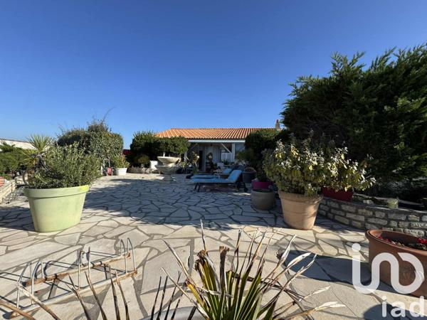 Maison à vendre 5 pièces 216 m² Sainte-Marie-de-Ré
