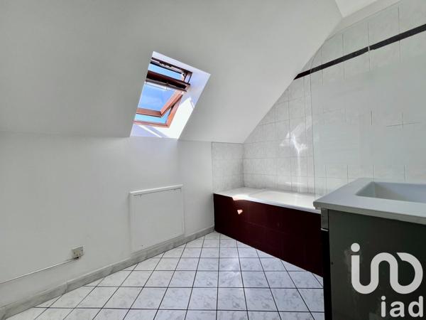 Maison 4 pièces de 81 m² à Tournan-en-Brie (77220)