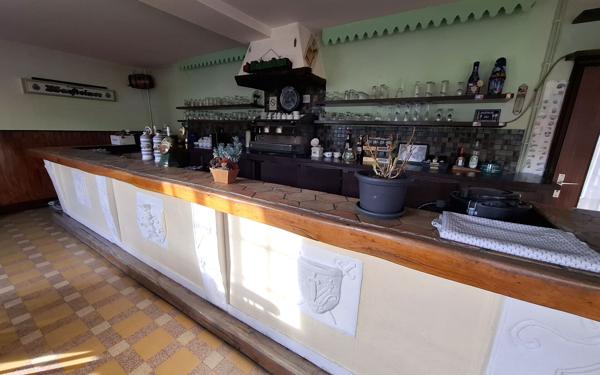 Maison à vendre    7 pièces • 220 m2 Berneuil-sur-Aisne