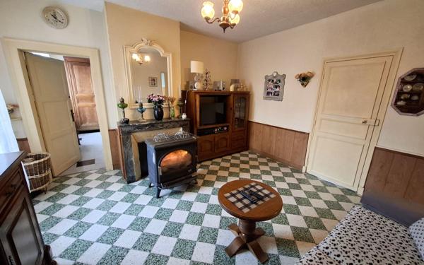 Maison à vendre    7 pièces • 220 m2 Berneuil-sur-Aisne