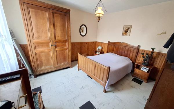 Maison à vendre    7 pièces • 220 m2 Berneuil-sur-Aisne