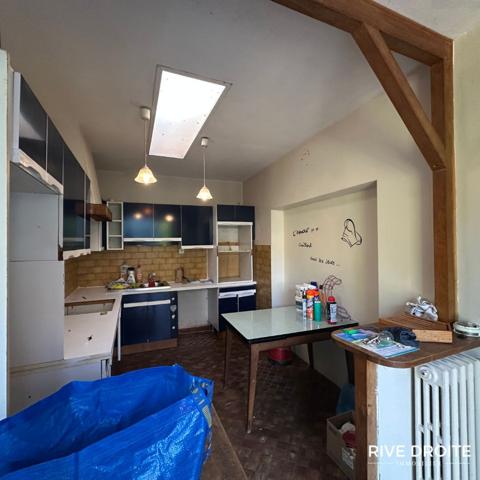 Acigné (35690) ACIGNE - CENTRE - IMMEUBLE AVEC MAISON ET LOCAL COMMERCIAL