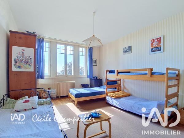 Maison à vendre 12 pièces 335,6 m² Pélussin
