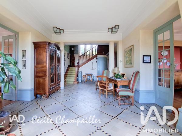 Maison à vendre 12 pièces 335,6 m² Pélussin
