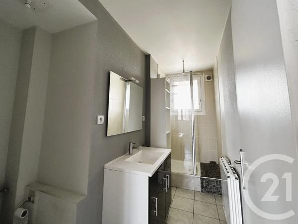 Appartement T3 à vendre  3 pièces - 60,80 m 2   COLOMIERS  - 31