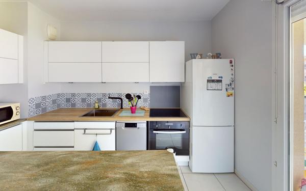 Appartement à vendre    3 pièces • 62,13 m2 Le Pradet