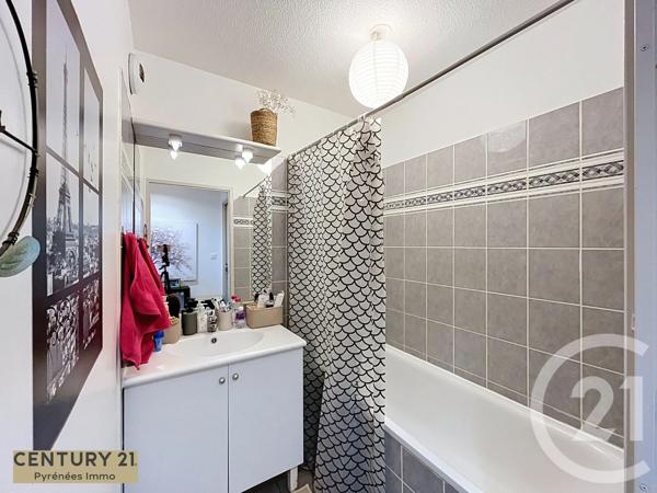 Appartement à vendre  3 pièces - 54,86 m 2   ST GAUDENS  - 31