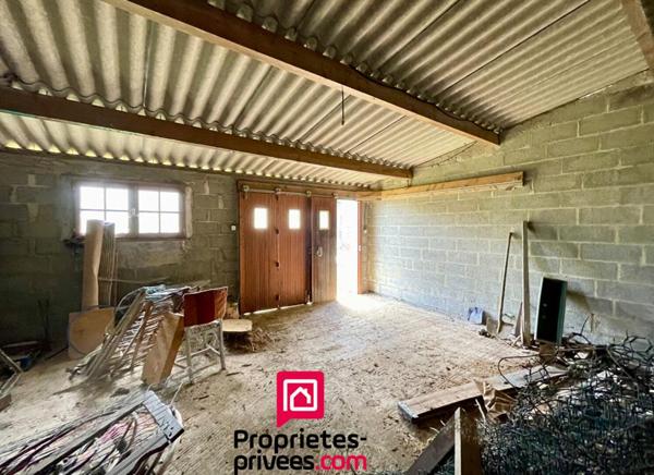 Parking / Garage 40 m² sur un Terrain de 135 m²