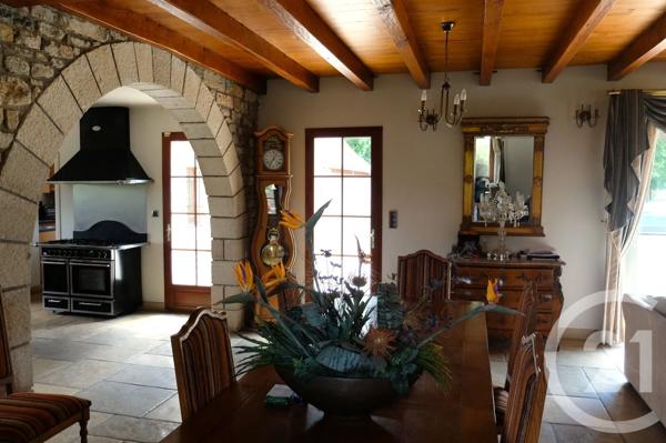 Maison à vendre  5 pièces - 187 m 2   ST JEAN LESPINASSE  - 46