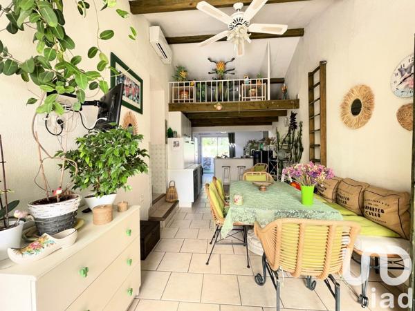 Maison 5 pièces de 111 m² à Salon-de-Provence (13300)