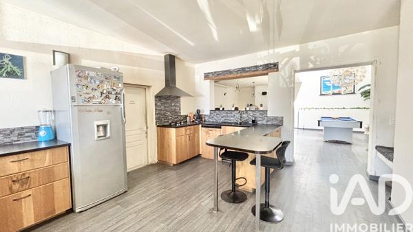 Maison à vendre 7 pièces 234 m² Castelnau-de-Médoc