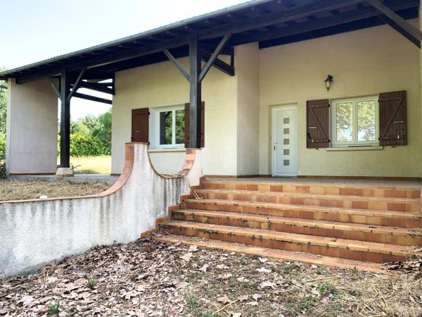 MAISON T5 AVEC GARAGE SUR TERRAIN DE 6338M²