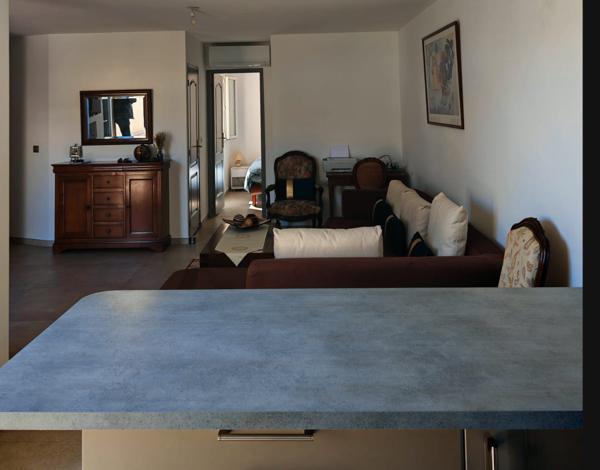 🌟 Maison de ville avec Rooftop, zéro charges & fort potentiel locatif – La Seyne-sur-Mer